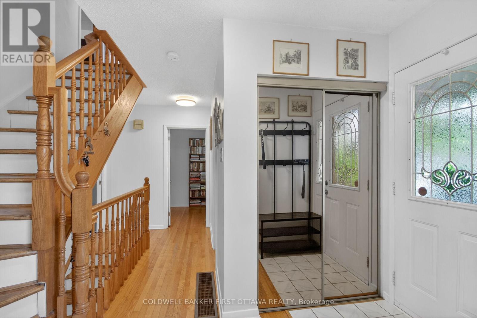 2061 Balharrie Avenue, Ottawa, Ontario  K1G 1G2 - Photo 4 - X13169164