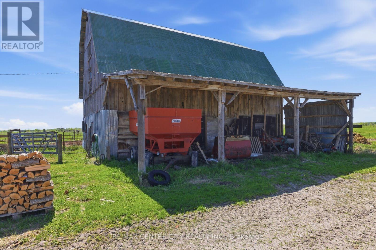 817 Snake River Line, Whitewater Region, Ontario  K0J 1K0 - Photo 17 - X13438092