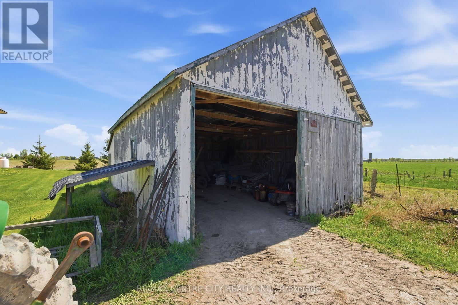 817 Snake River Line, Whitewater Region, Ontario  K0J 1K0 - Photo 23 - X13438092