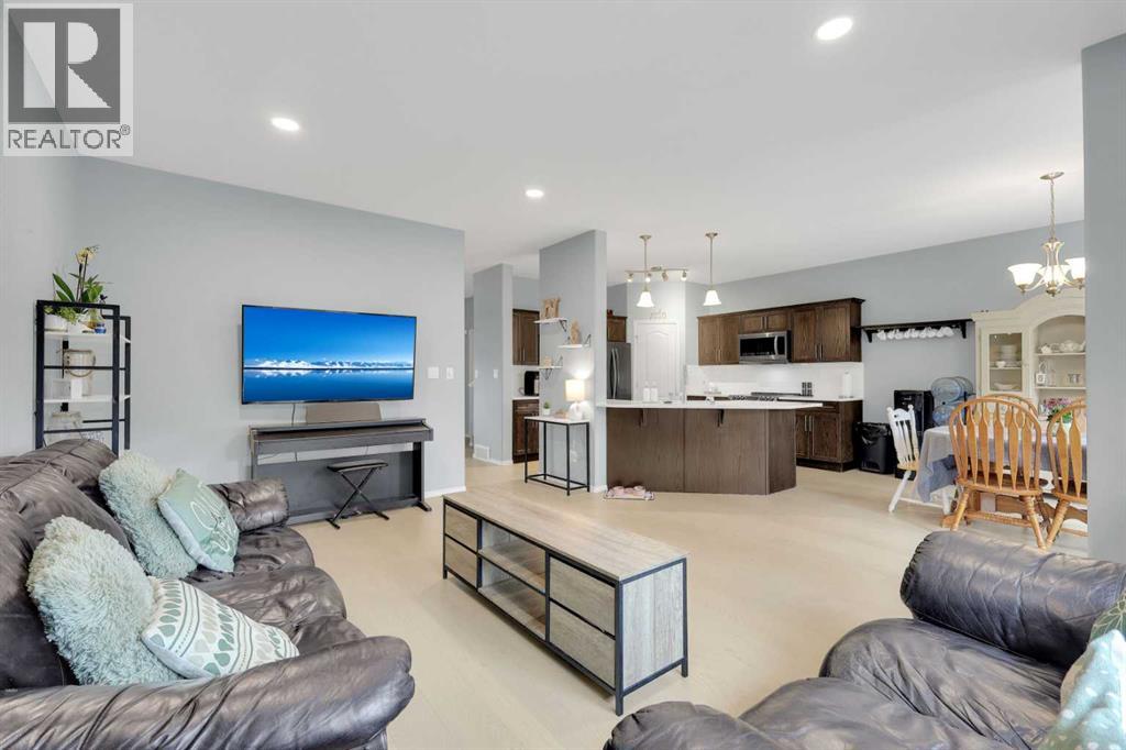 9 Lincoln Street, Sylvan Lake, Alberta  T4S 2R1 - Photo 12 - A2319376