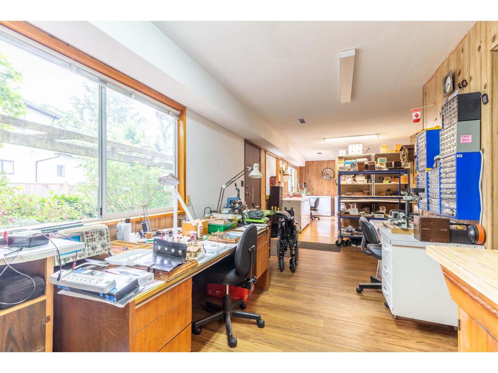 Listing image 17