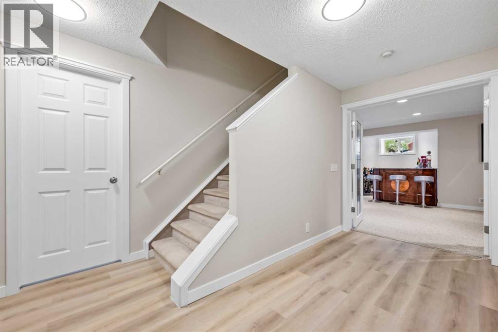 28 Mt Norquay Gate Se, Calgary, Alberta  T2Z 2R3 - Photo 32 - A2317079