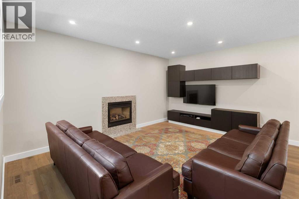132 Woodhaven Road Sw, Calgary, Alberta  T2W 5N7 - Photo 17 - A2320133