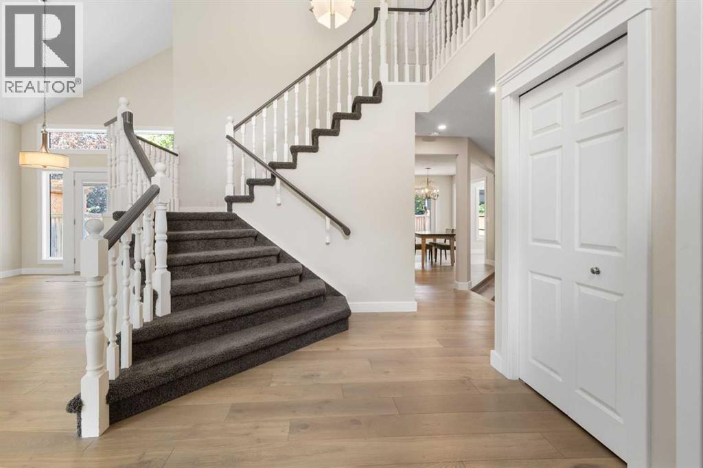132 Woodhaven Road Sw, Calgary, Alberta  T2W 5N7 - Photo 4 - A2320133