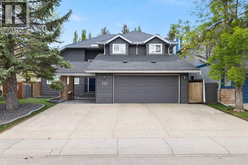 132 Woodhaven Road Sw, Calgary, Alberta  T2W 5N7 - Photo 1 - A2320133