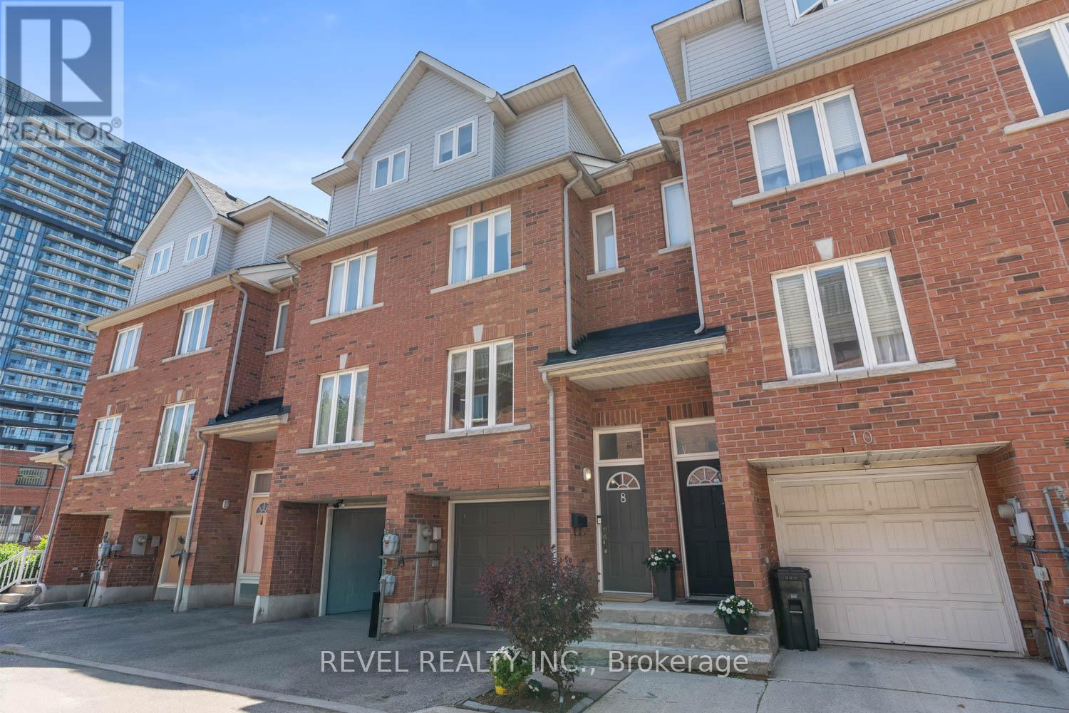 8 Grogan Mews, Toronto, Ontario  M6H 4J9 - Photo 36 - W13431228
