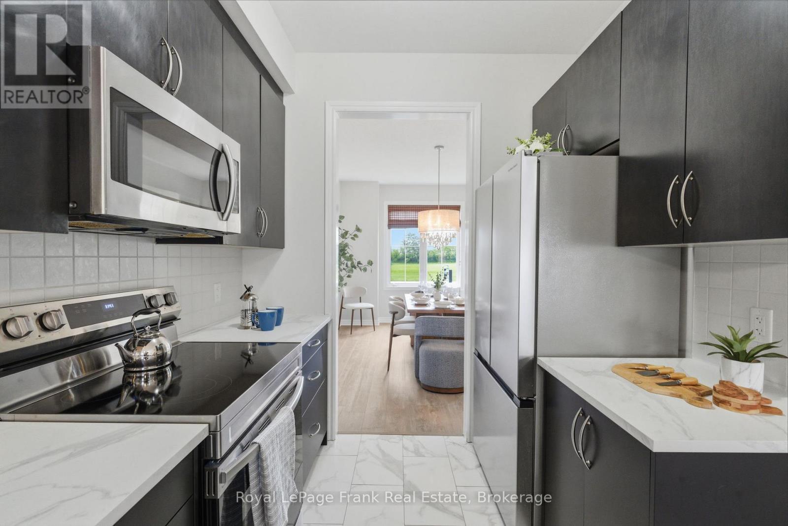 264 Brookhill Boulevard, Clarington, Ontario  L1C 0M1 - Photo 7 - E13438042