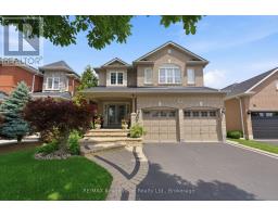 18 BUGELLI DRIVE, Whitby, Ontario