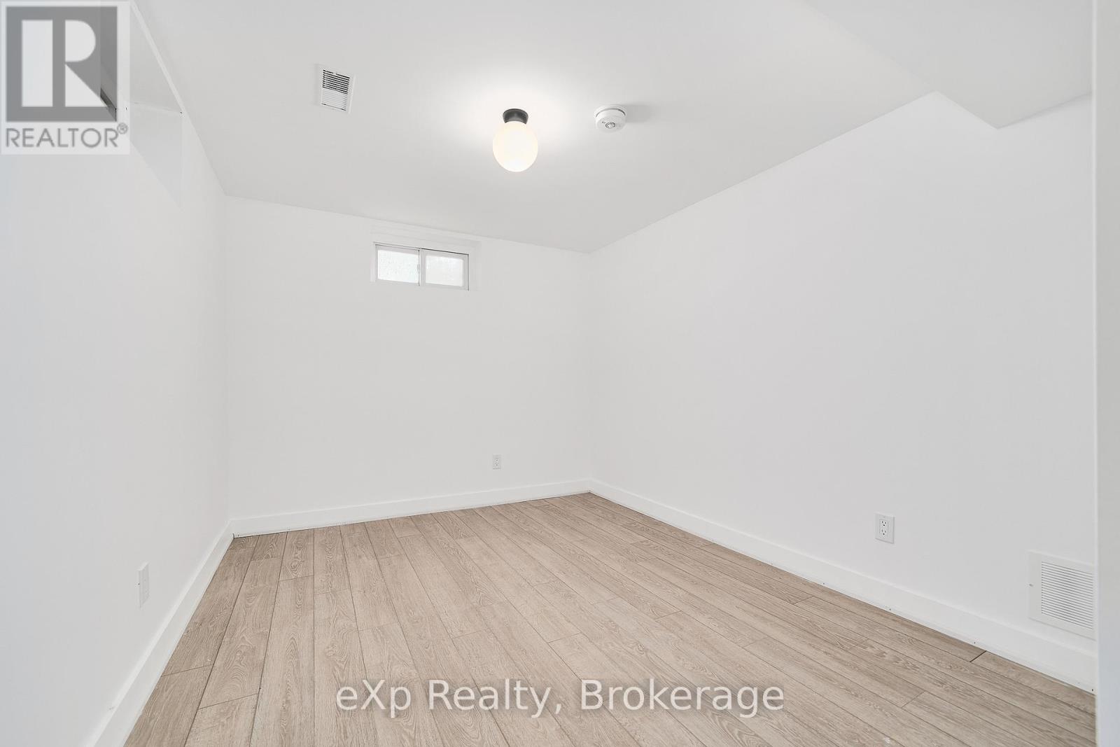 111 Riverside Drive N, Oshawa, Ontario  L1G 6J6 - Photo 20 - E13438254