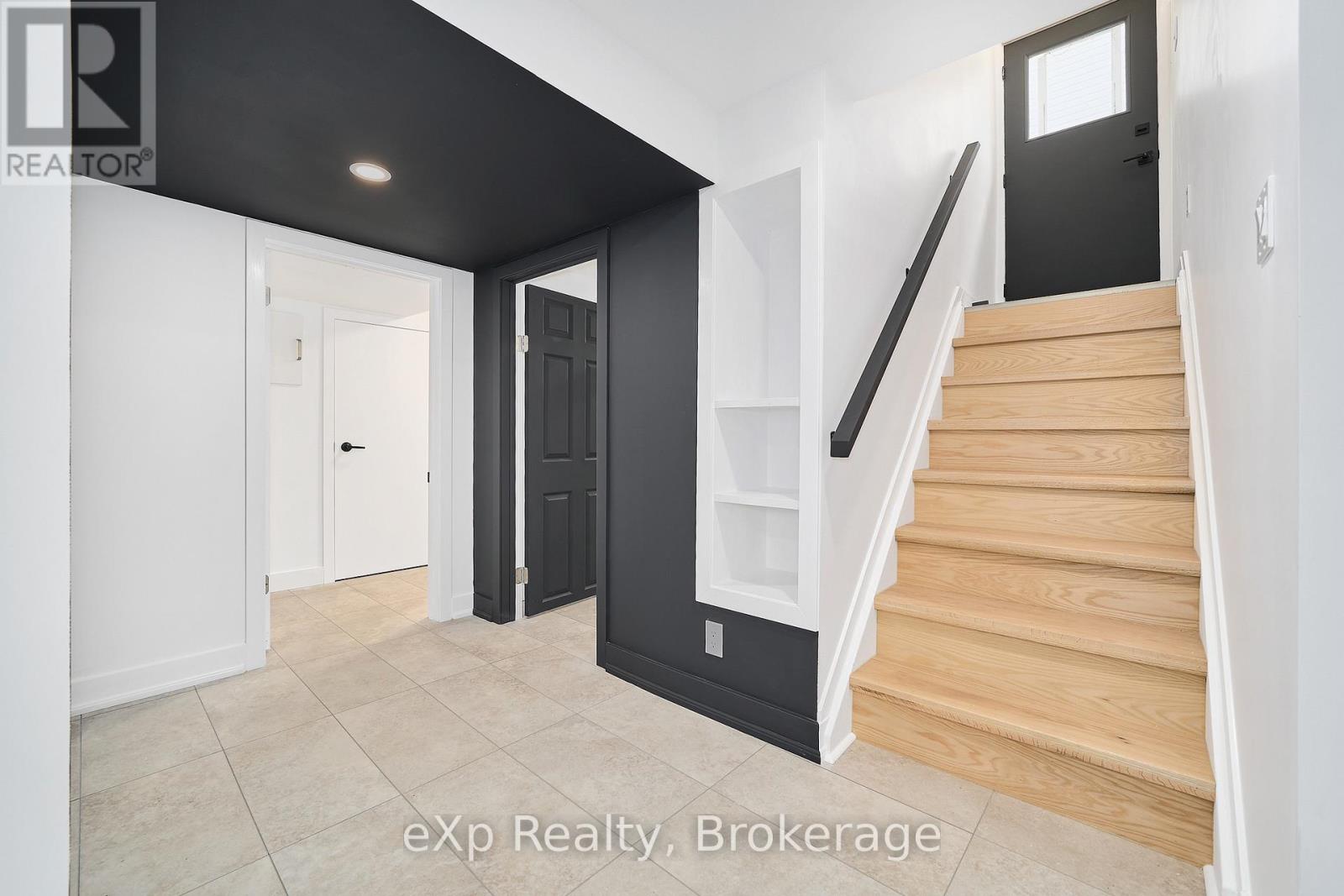 111 Riverside Drive N, Oshawa, Ontario  L1G 6J6 - Photo 23 - E13438254