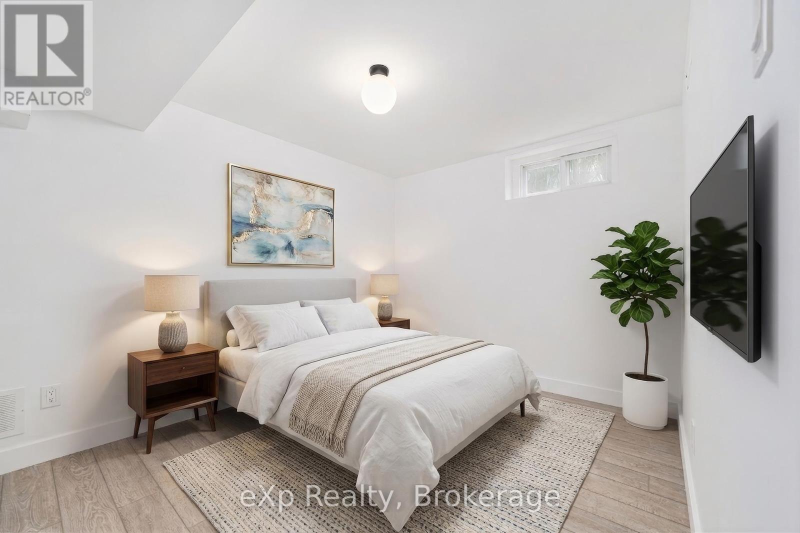 111 Riverside Drive N, Oshawa, Ontario  L1G 6J6 - Photo 25 - E13438254
