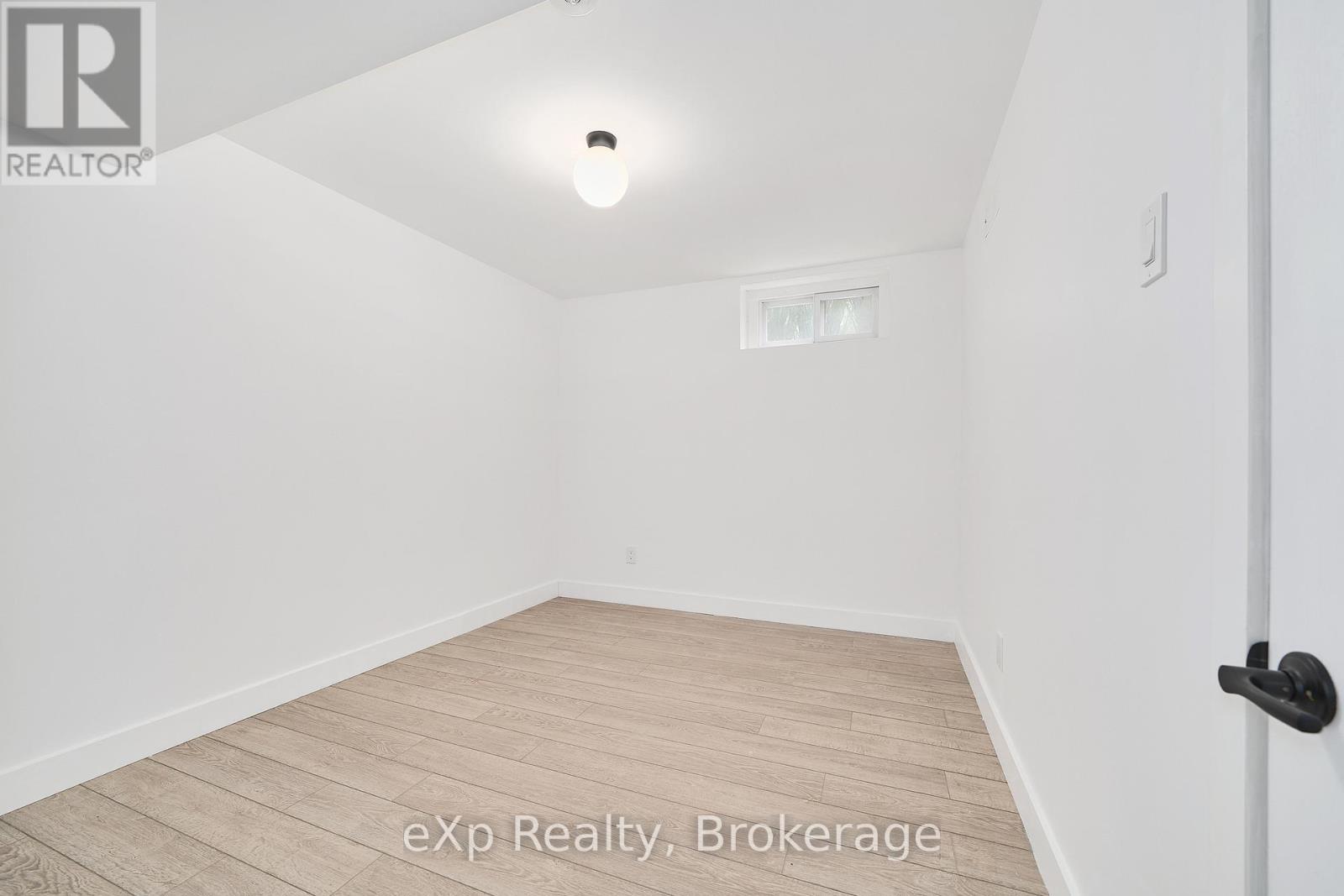 111 Riverside Drive N, Oshawa, Ontario  L1G 6J6 - Photo 26 - E13438254