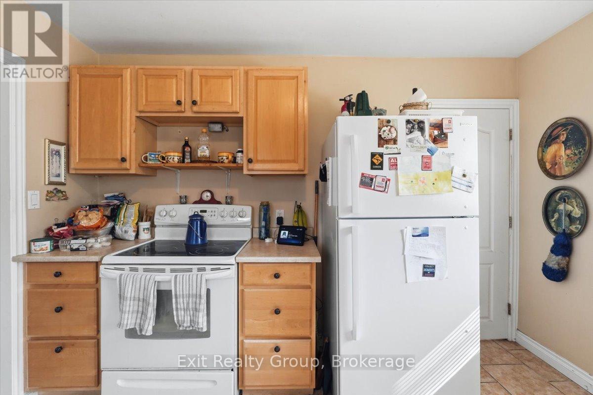 109 Aikins Road, Quinte West, Ontario  K8N 4Z2 - Photo 10 - X13438204