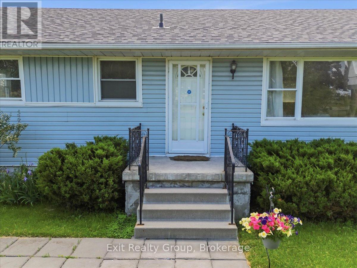 109 Aikins Road, Quinte West, Ontario  K8N 4Z2 - Photo 3 - X13438204