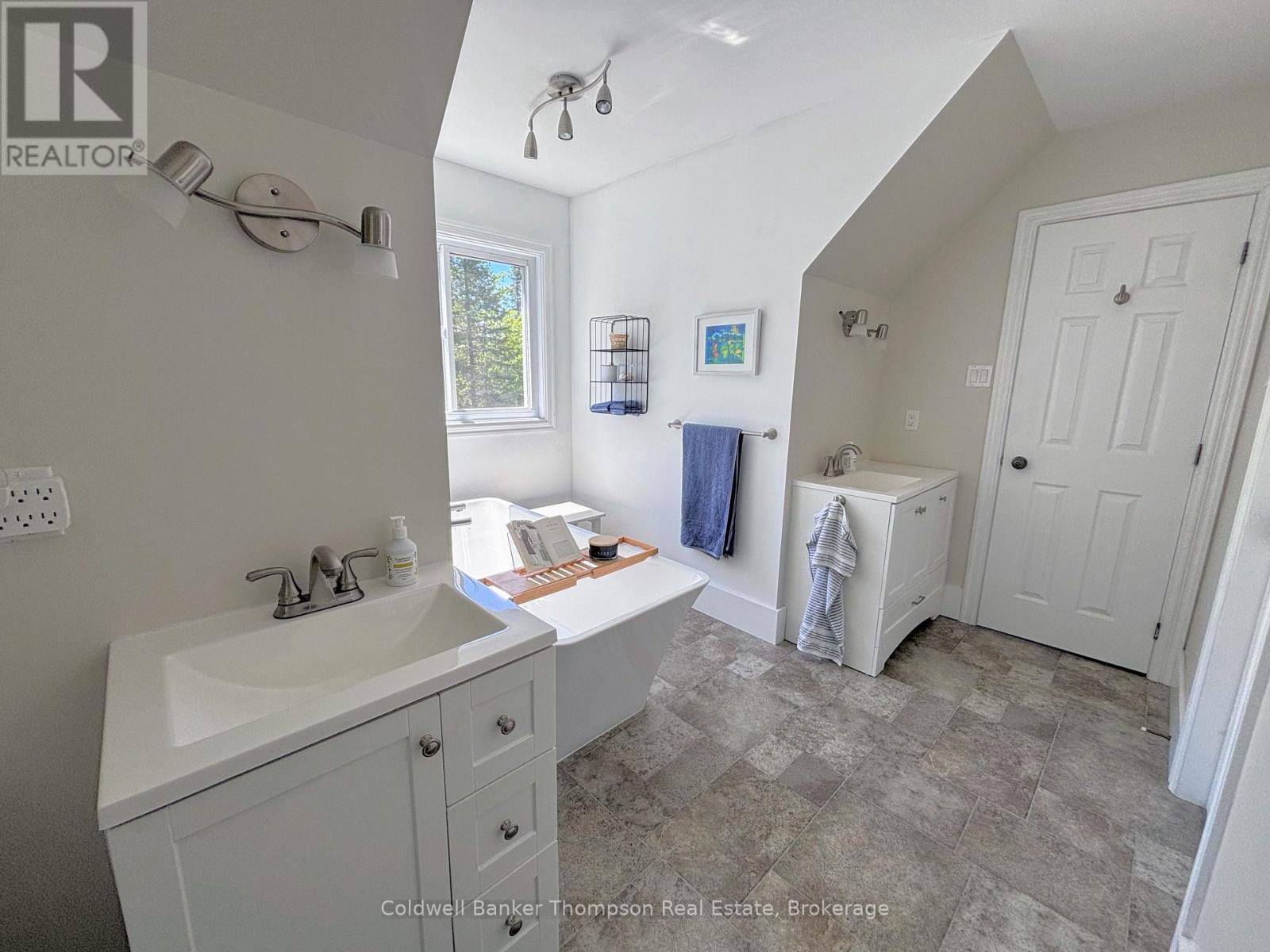 1132 Stanley Road, Bracebridge, Ontario  P0B 1L0 - Photo 8 - X13438228