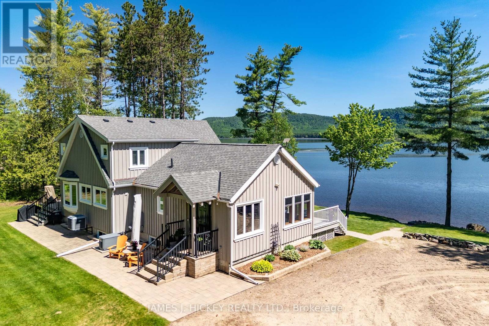 141 Ezylyfe Lane, Laurentian Hills, Ontario  K0J 1P0 - Photo 3 - X13438154