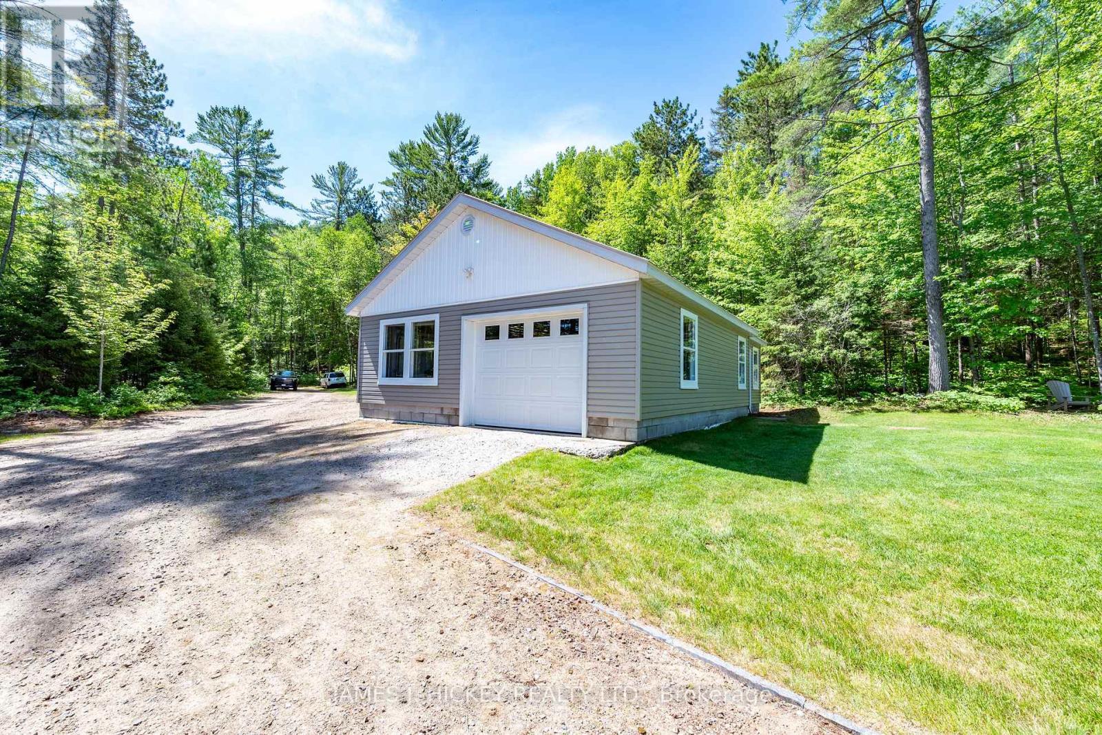 141 Ezylyfe Lane, Laurentian Hills, Ontario  K0J 1P0 - Photo 34 - X13438154