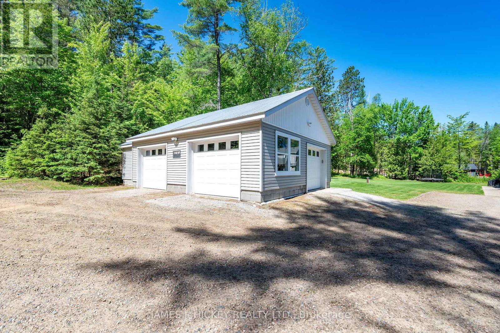 141 Ezylyfe Lane, Laurentian Hills, Ontario  K0J 1P0 - Photo 35 - X13438154