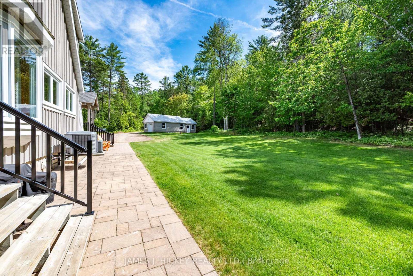 141 Ezylyfe Lane, Laurentian Hills, Ontario  K0J 1P0 - Photo 37 - X13438154