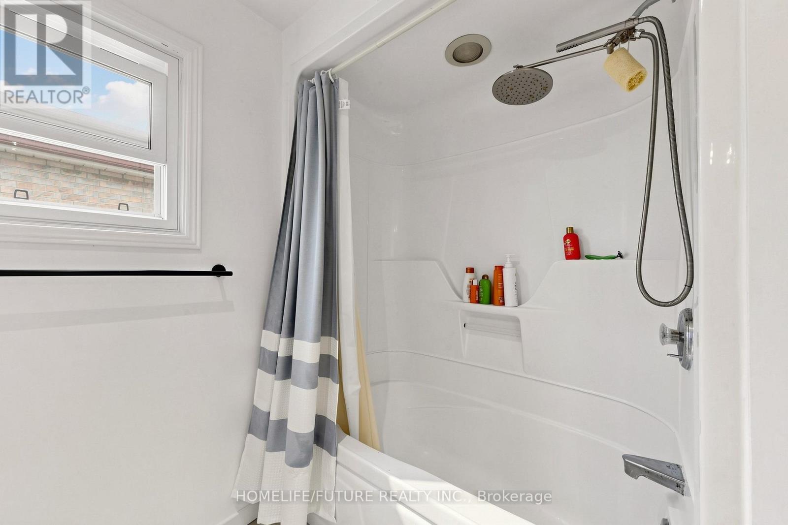 86 Halfmoon Square, Toronto, Ontario  M1C 3V3 - Photo 33 - E13429076