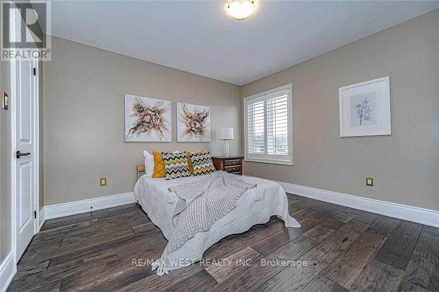 83 Elm Avenue, Richmond Hill, Ontario  L4C 6K8 - Photo 26 - N13429058