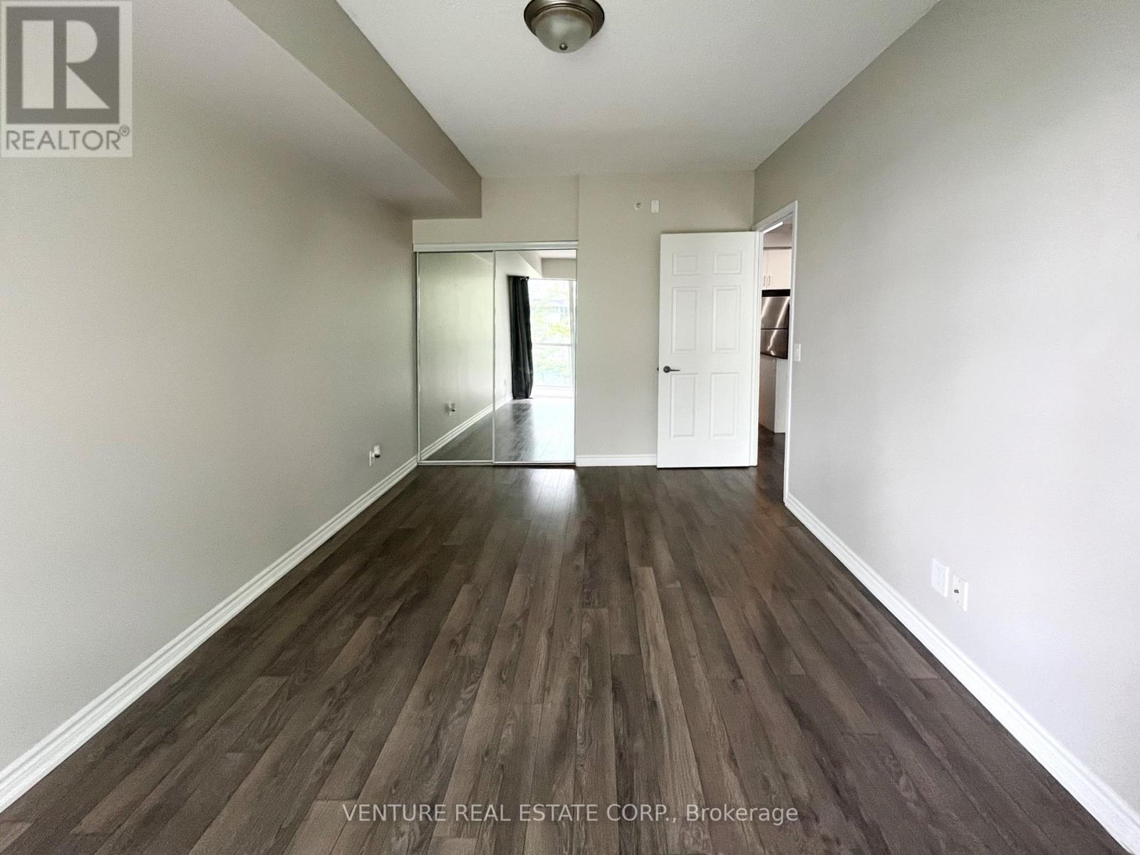 824 - 15 James Finlay Way, Toronto, Ontario  M3M 0B3 - Photo 19 - W13044384