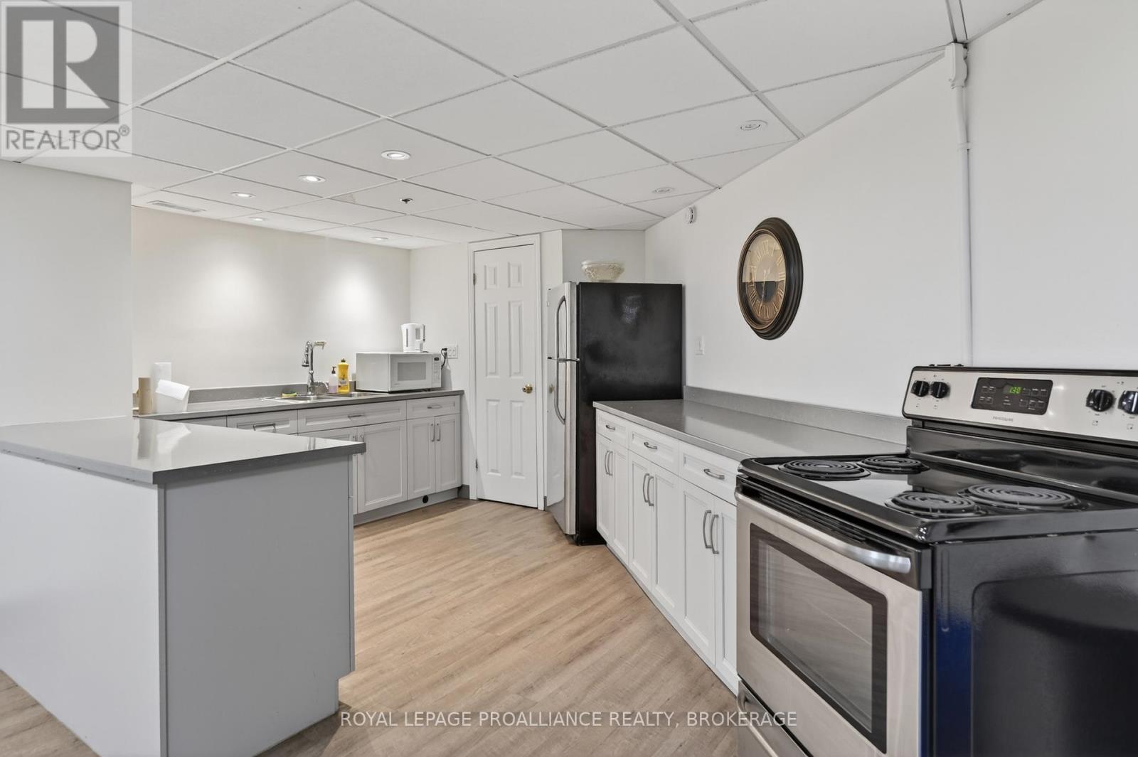 43 - 1 Place D'armes Place, Kingston, Ontario  K7K 6S2 - Photo 36 - X13438152