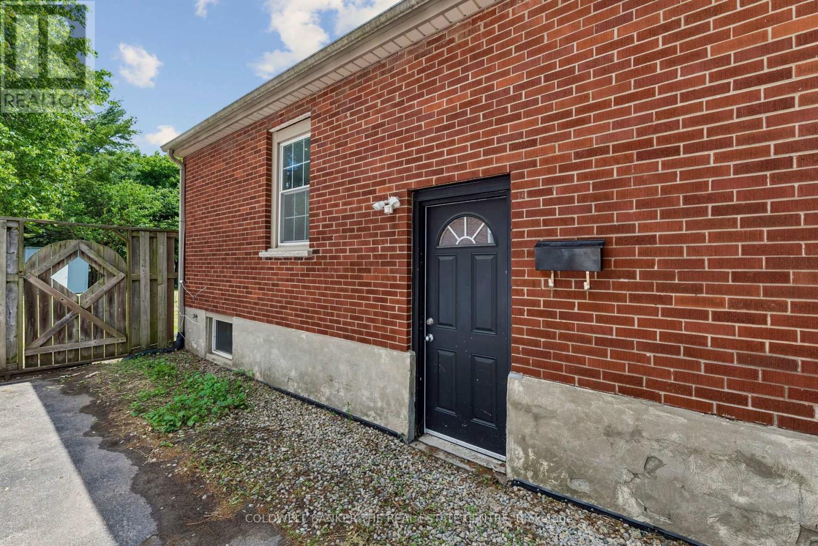 142 Harley Street, London East, Ontario N5Y 2C2 - Photo 27 - X13435212