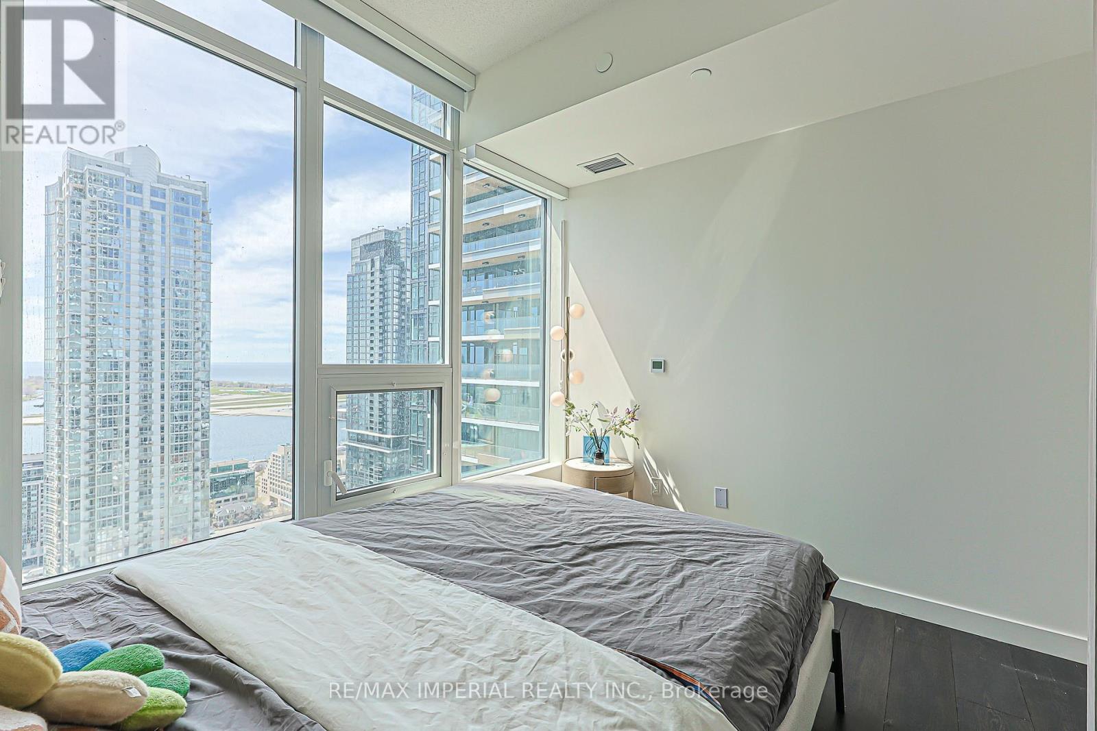 3510 - 1 Concord Cityplace Way, Toronto, Ontario  M5V 0X3 - Photo 14 - C13435412