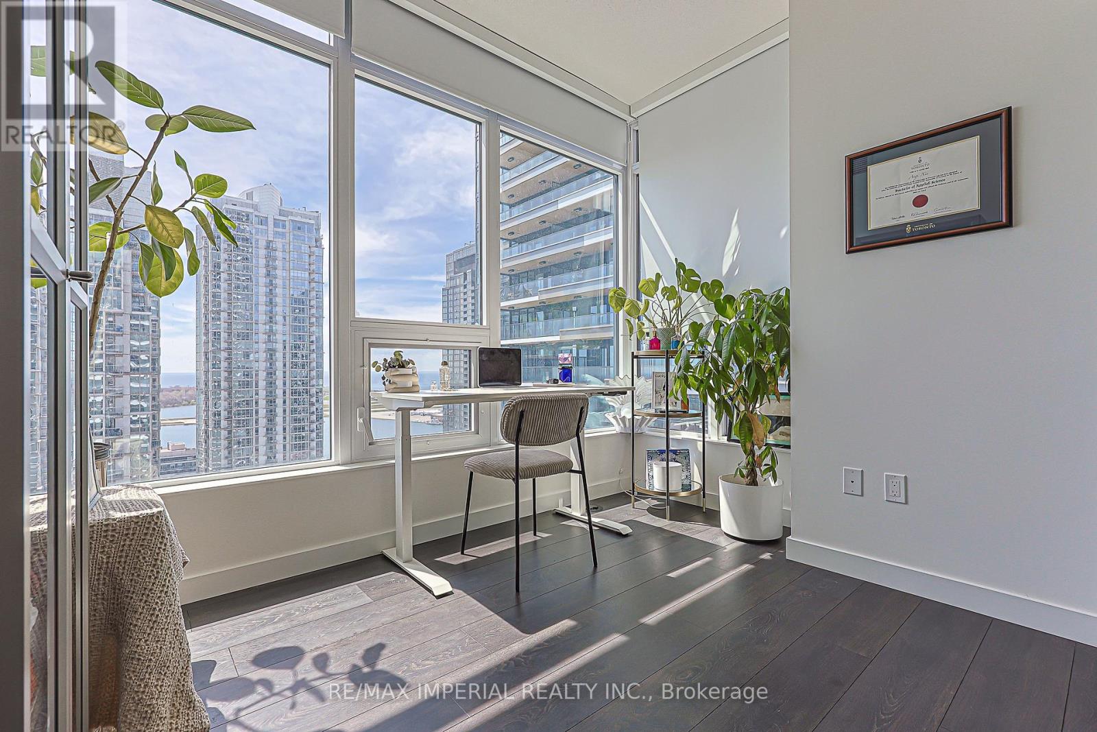 3510 - 1 Concord Cityplace Way, Toronto, Ontario  M5V 0X3 - Photo 19 - C13435412