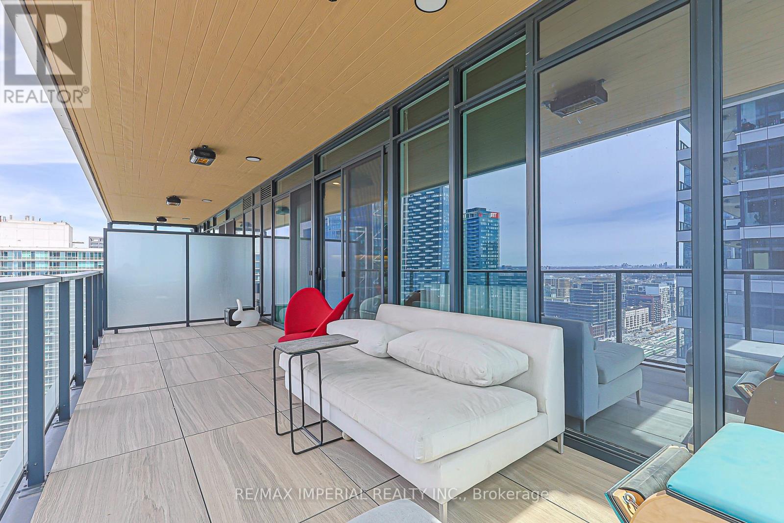 3510 - 1 Concord Cityplace Way, Toronto, Ontario  M5V 0X3 - Photo 23 - C13435412