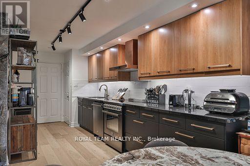 C-Ph 10 - 211 Saint Patrick Street, Toronto, Ontario  M5T 2Y9 - Photo 22 - C13438046