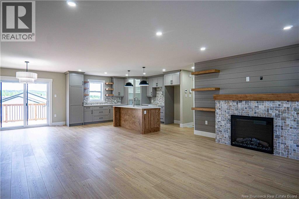 7 Geyssen Court, Fredericton, New Brunswick  E3G 0K8 - Photo 2 - NB141782