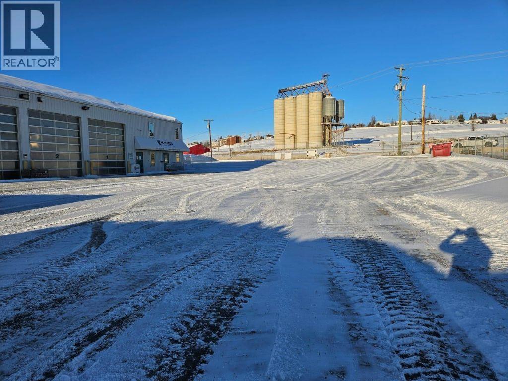 612 103 Avenue, Dawson Creek, British Columbia  V1G 2E8 - Photo 32 - 10331947