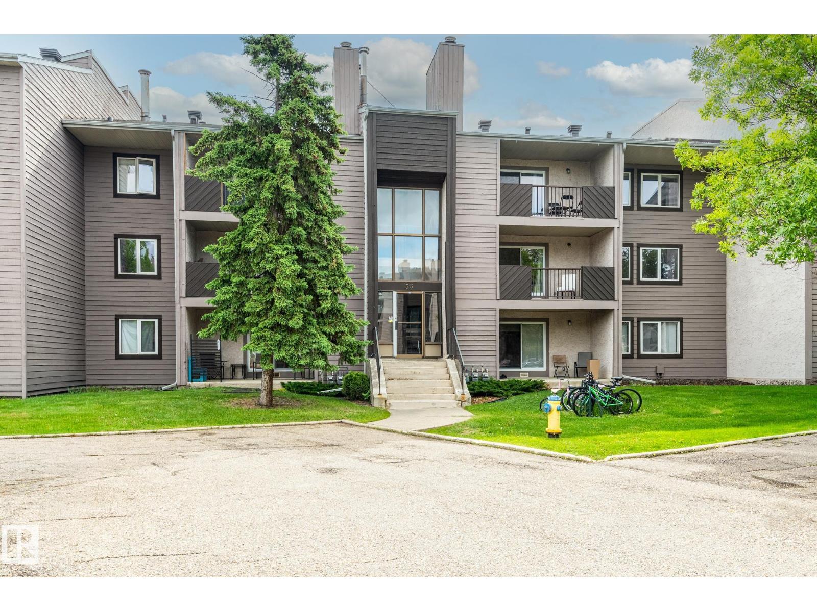 #306 53 Akins DR, St. Albert, Alberta
