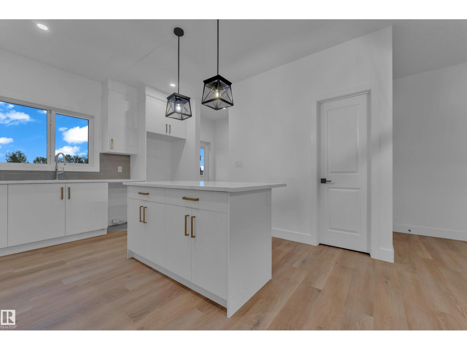 4213 63 St, Beaumont, Alberta  T4X 3E9 - Photo 13 - E4493386