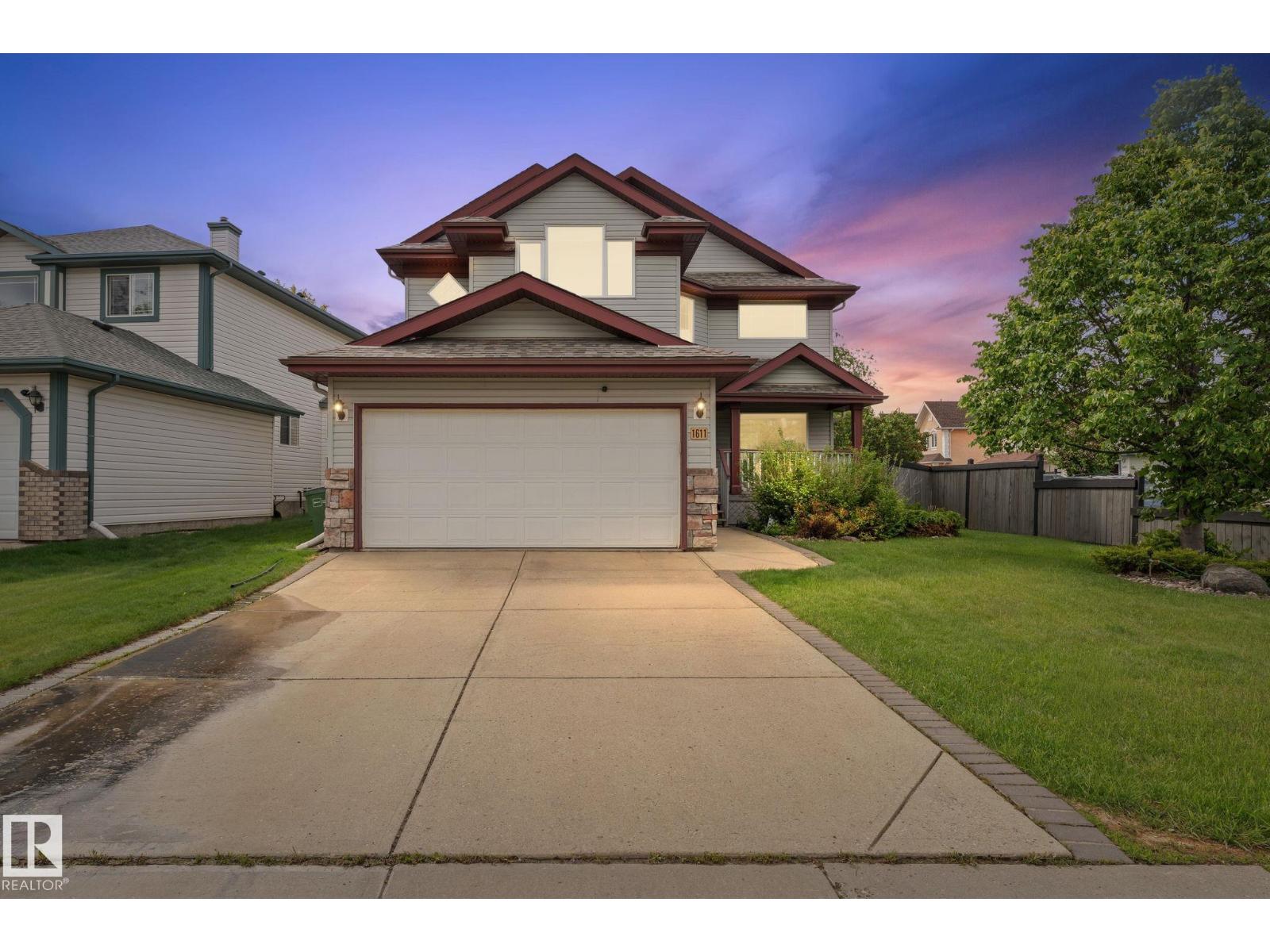 1611 FORBES WY NW, Edmonton, Alberta
