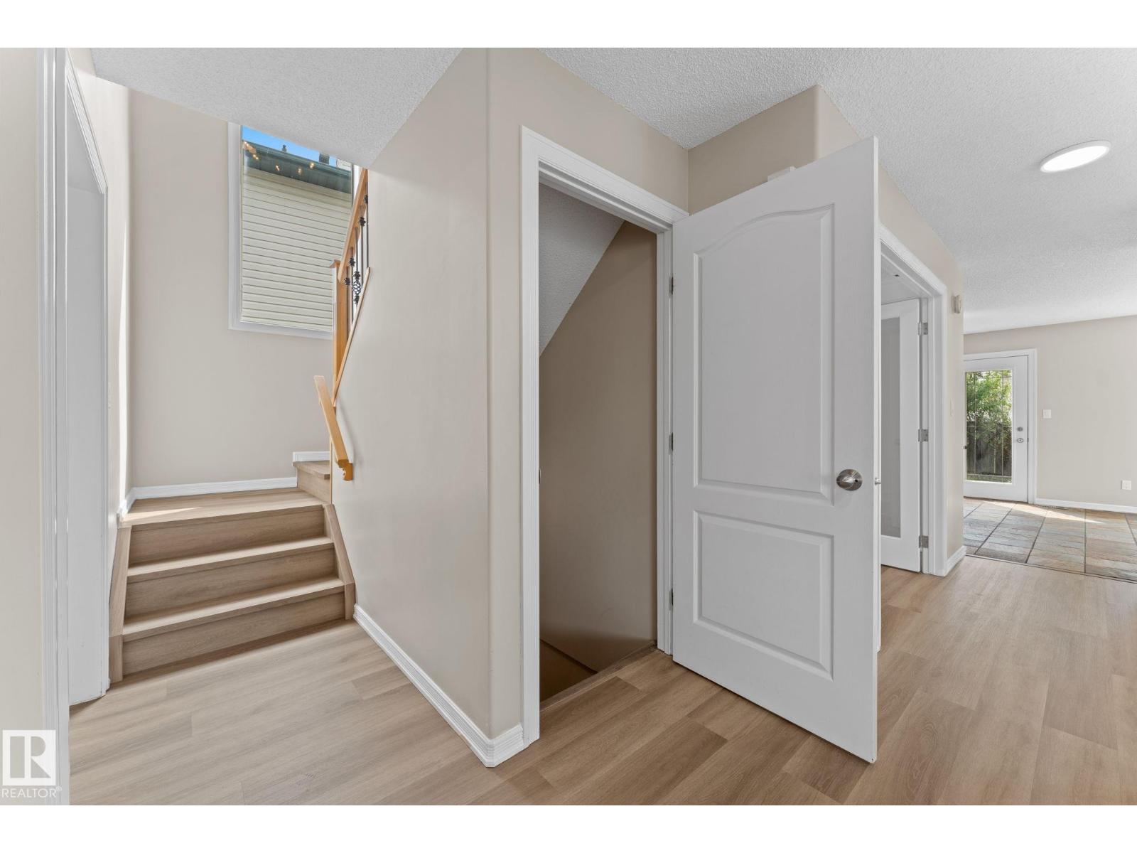 1611 Forbes Wy NW, Edmonton, Alberta  T6R 2P4 - Photo 48 - E4493388