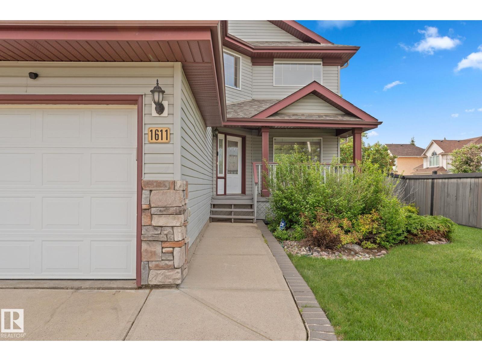 1611 Forbes Wy NW, Edmonton, Alberta  T6R 2P4 - Photo 8 - E4493388