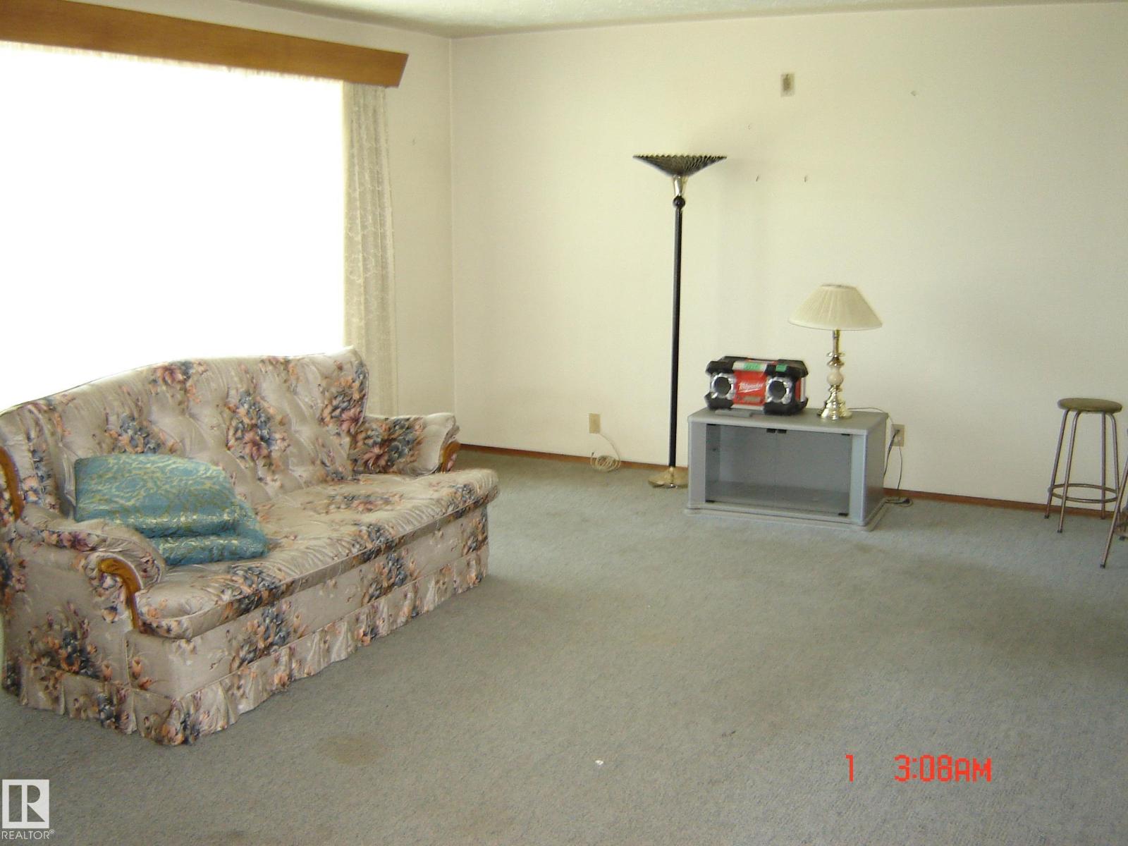 13524 92 St NW NW, Edmonton, Alberta  T5E 3R9 - Photo 6 - E4493389