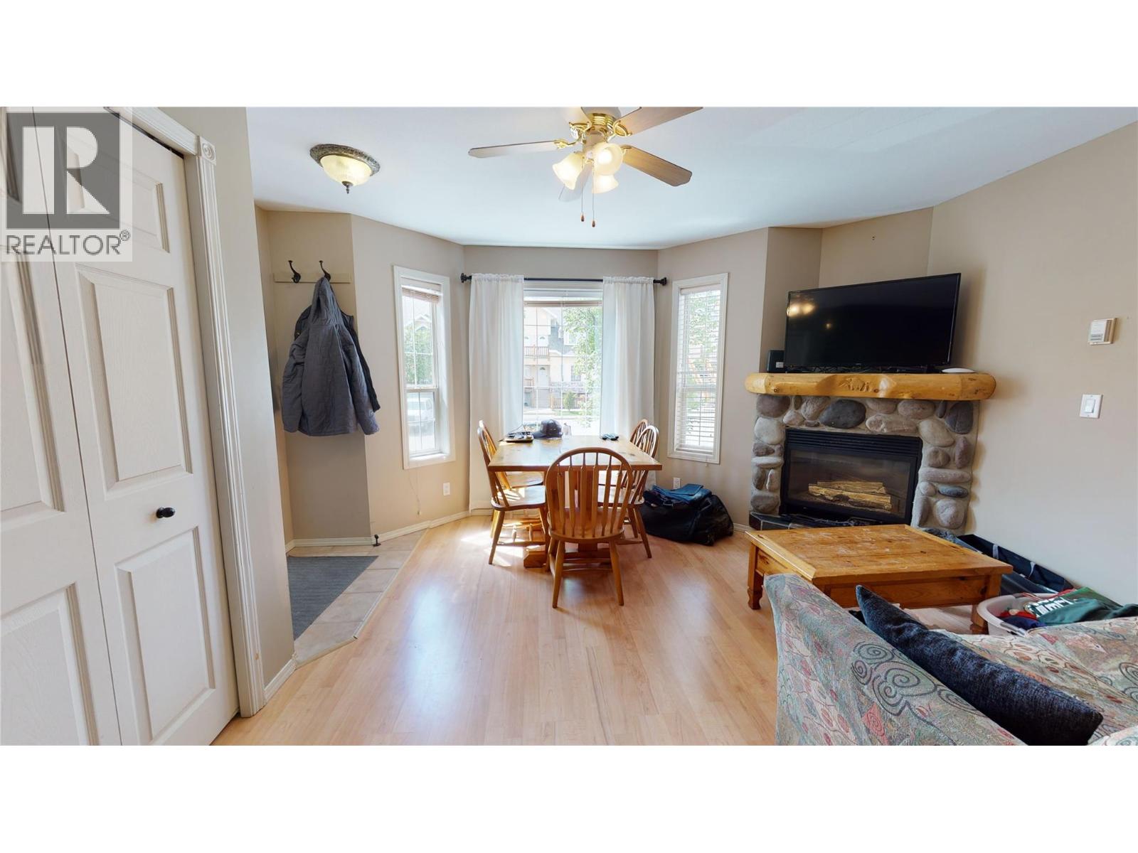 1300 RIVERSIDE Way Unit# 1326 Fernie Photo 7 1300 RIVERSIDE Way Unit# 1326 Fernie Photo 7