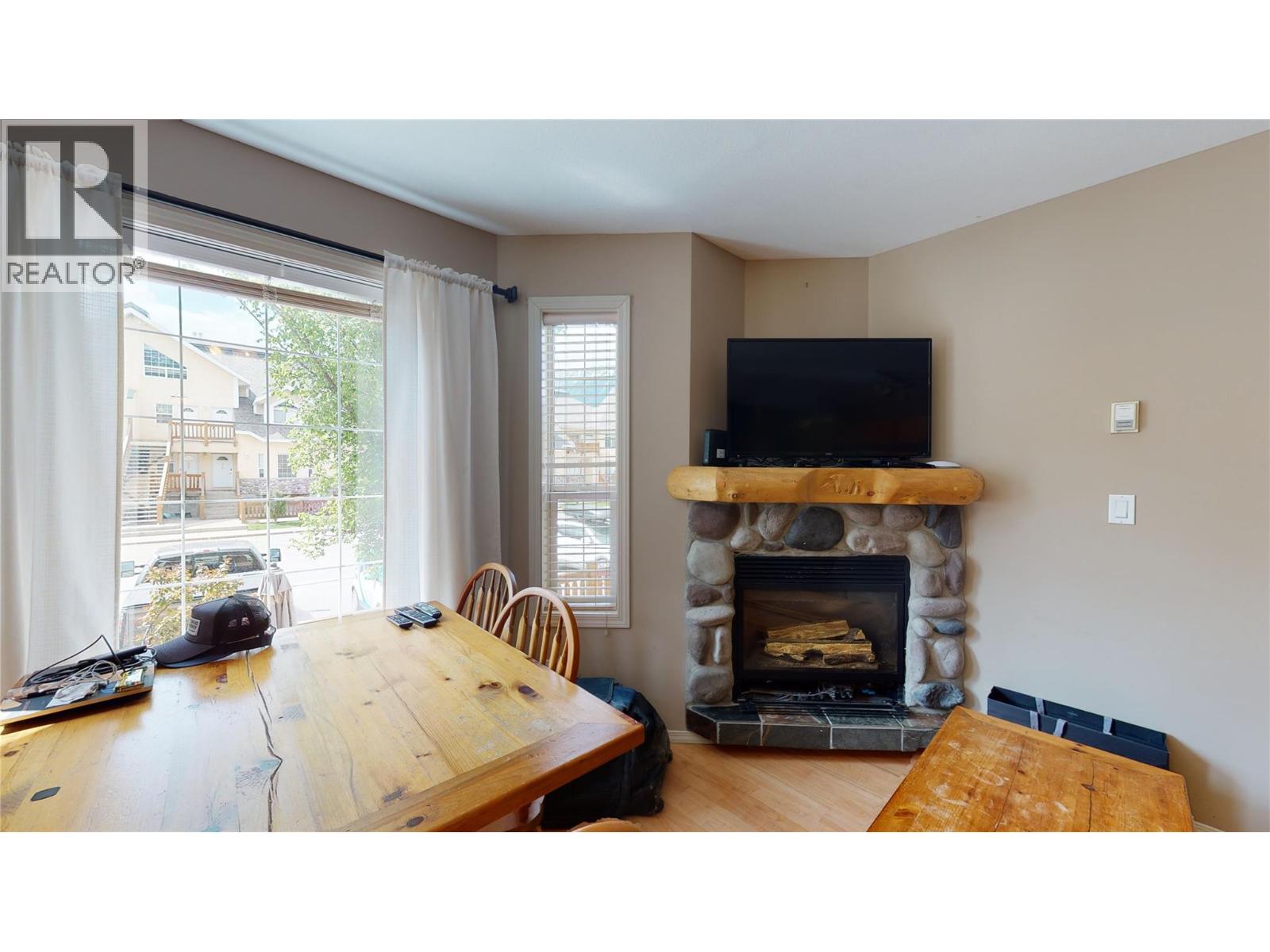 1300 RIVERSIDE Way Unit# 1326 Fernie Photo 8 1300 RIVERSIDE Way Unit# 1326 Fernie Photo 8