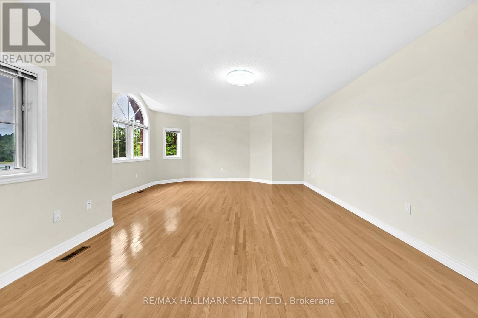 3 Creekview Avenue, Richmond Hill, Ontario  L4C 9X1 - Photo 16 - N13438234