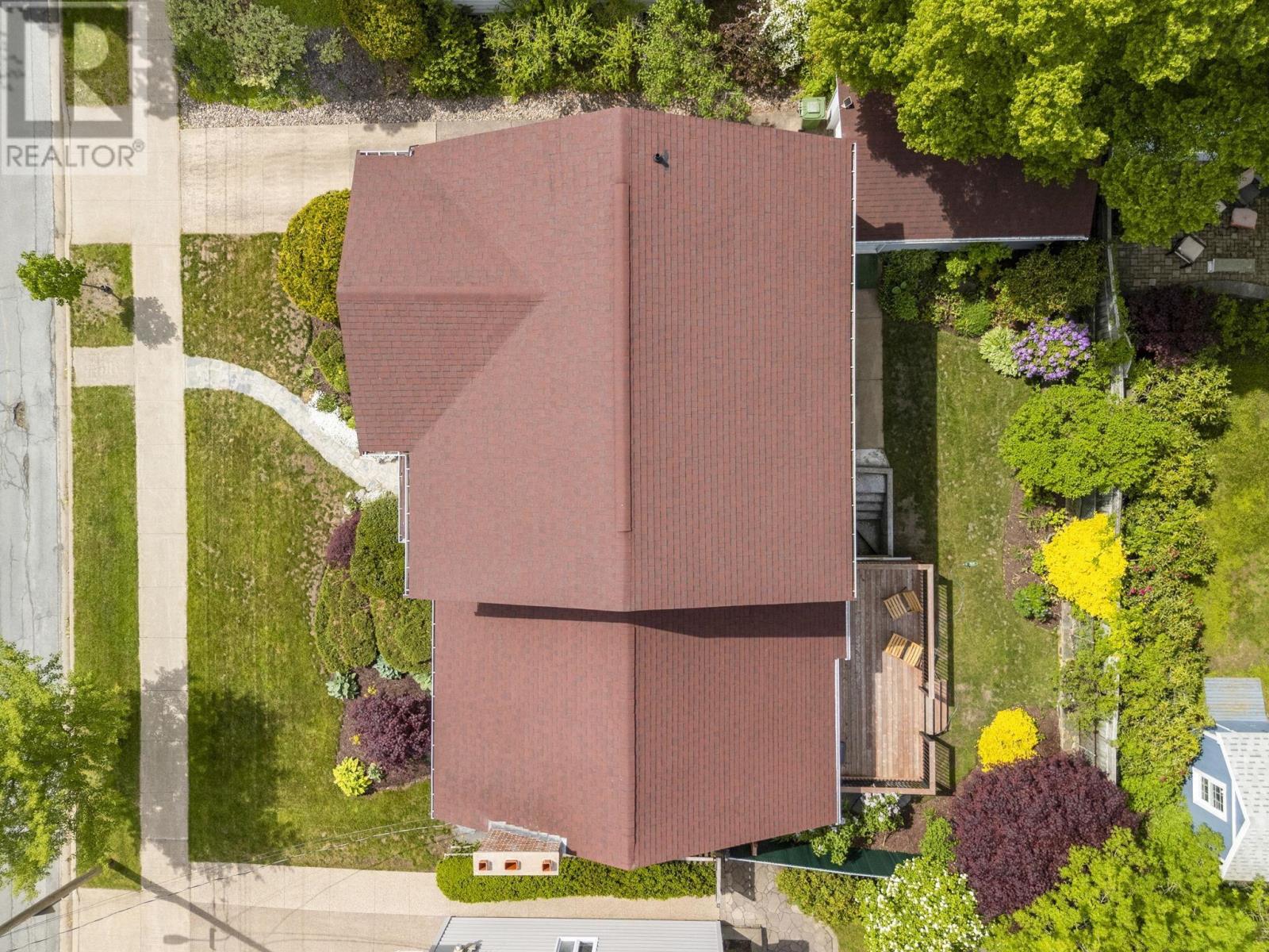 985 Beaufort Avenue, Halifax, Nova Scotia  B3H 3X9 - Photo 47 - 202614272