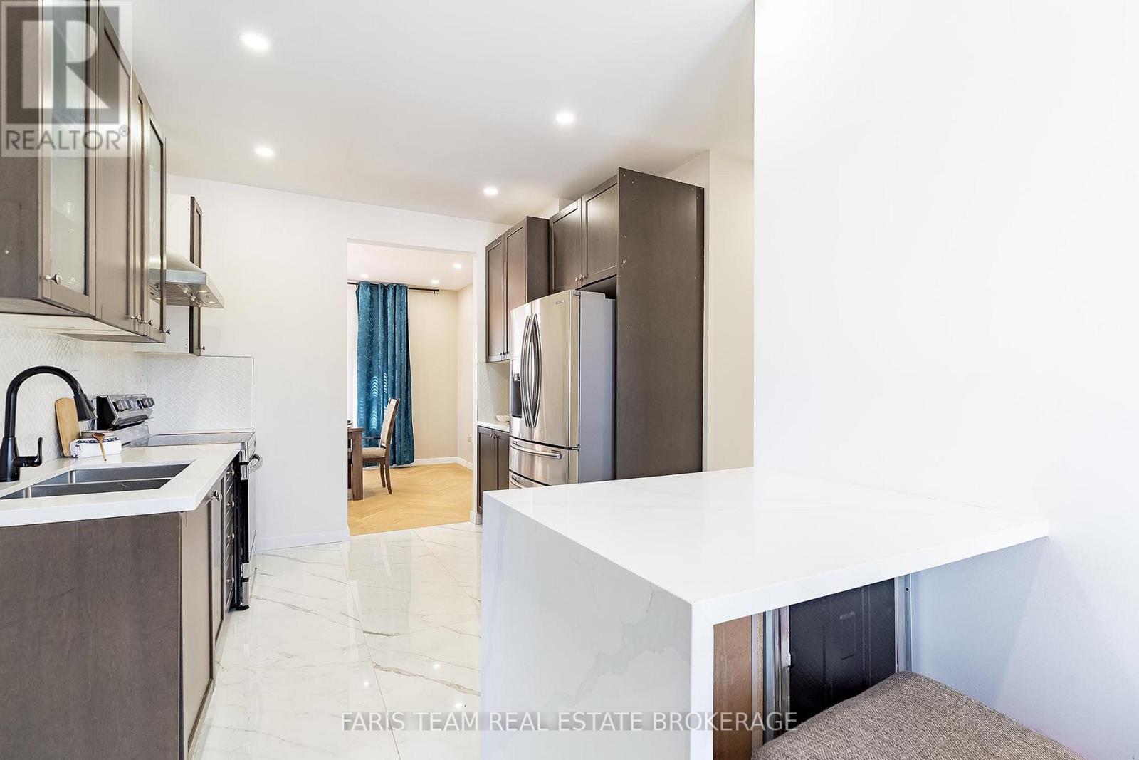 119 Jephson Street, Tay (Victoria Harbour), Ontario  L0K 2A0 - Photo 12 - S13438104