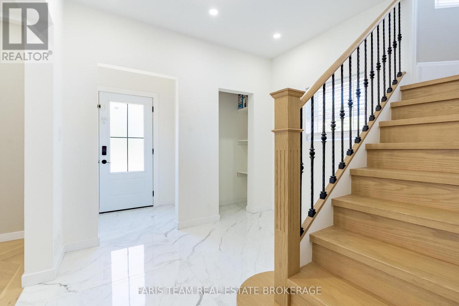 119 Jephson Street, Tay (Victoria Harbour), Ontario  L0K 2A0 - Photo 6 - S13438104