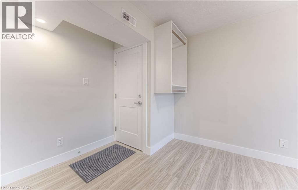 40 Daniel Avenue Unit# 2, Kitchener, Ontario  N2K 2E9 - Photo 10 - 40839360