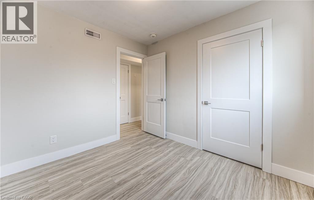 40 Daniel Avenue Unit# 2, Kitchener, Ontario  N2K 2E9 - Photo 14 - 40839360