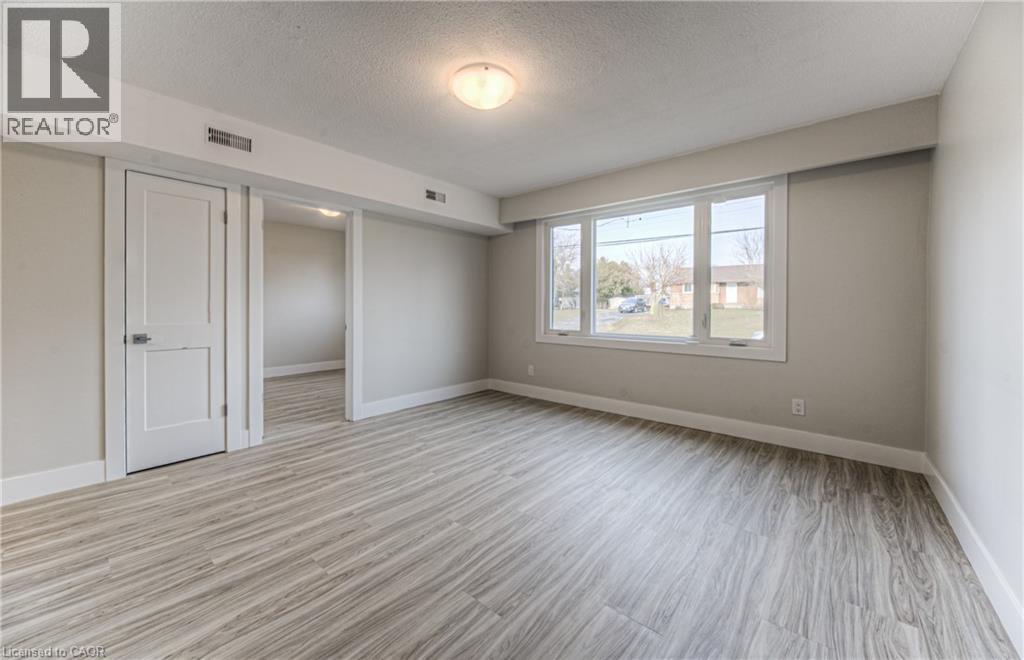40 Daniel Avenue Unit# 2, Kitchener, Ontario  N2K 2E9 - Photo 17 - 40839360