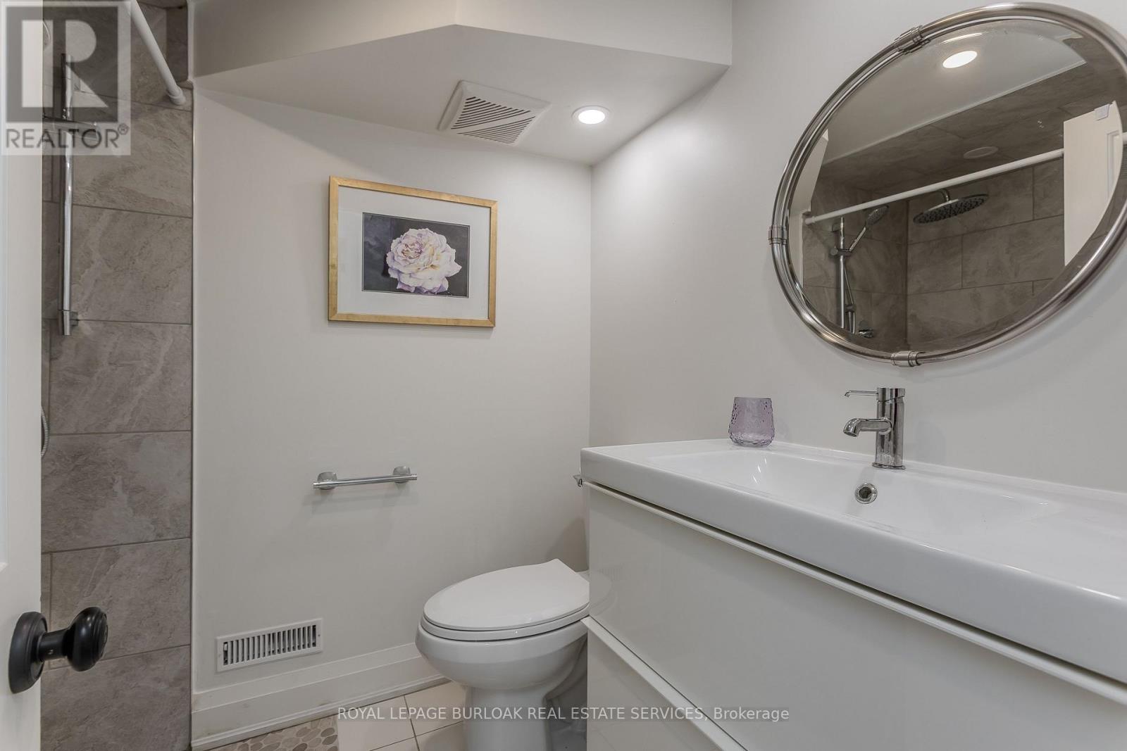 272 Goodram Drive, Burlington, Ontario  L7L 2J5 - Photo 27 - W13438016